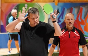 Tu leur rappelles le score ou tu t'excuses ? :-) :-)